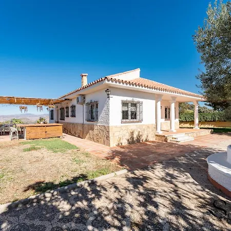 Heated Pool & In The Mountains Villa Alhaurín el Grande